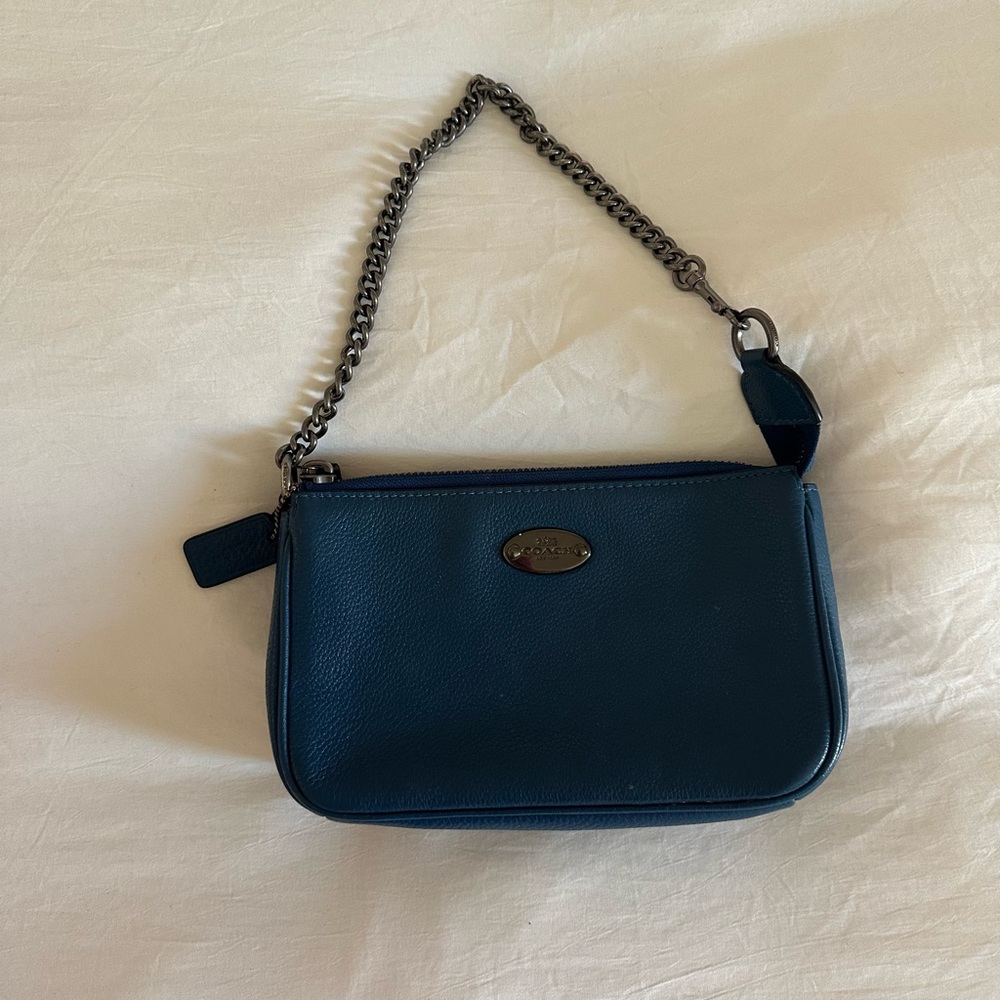 Coach nolita 19